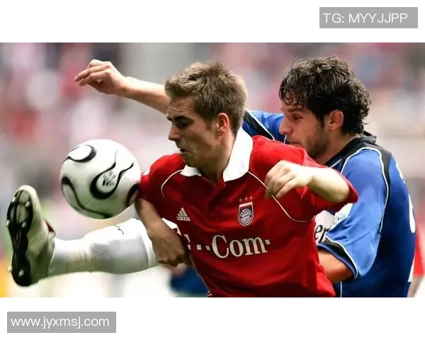 南京篮球队的崛起之路:从默默无闻到联赛强队的成长历程 南京篮球队的崛起之路:从默默无闻到联赛强队的成长历程